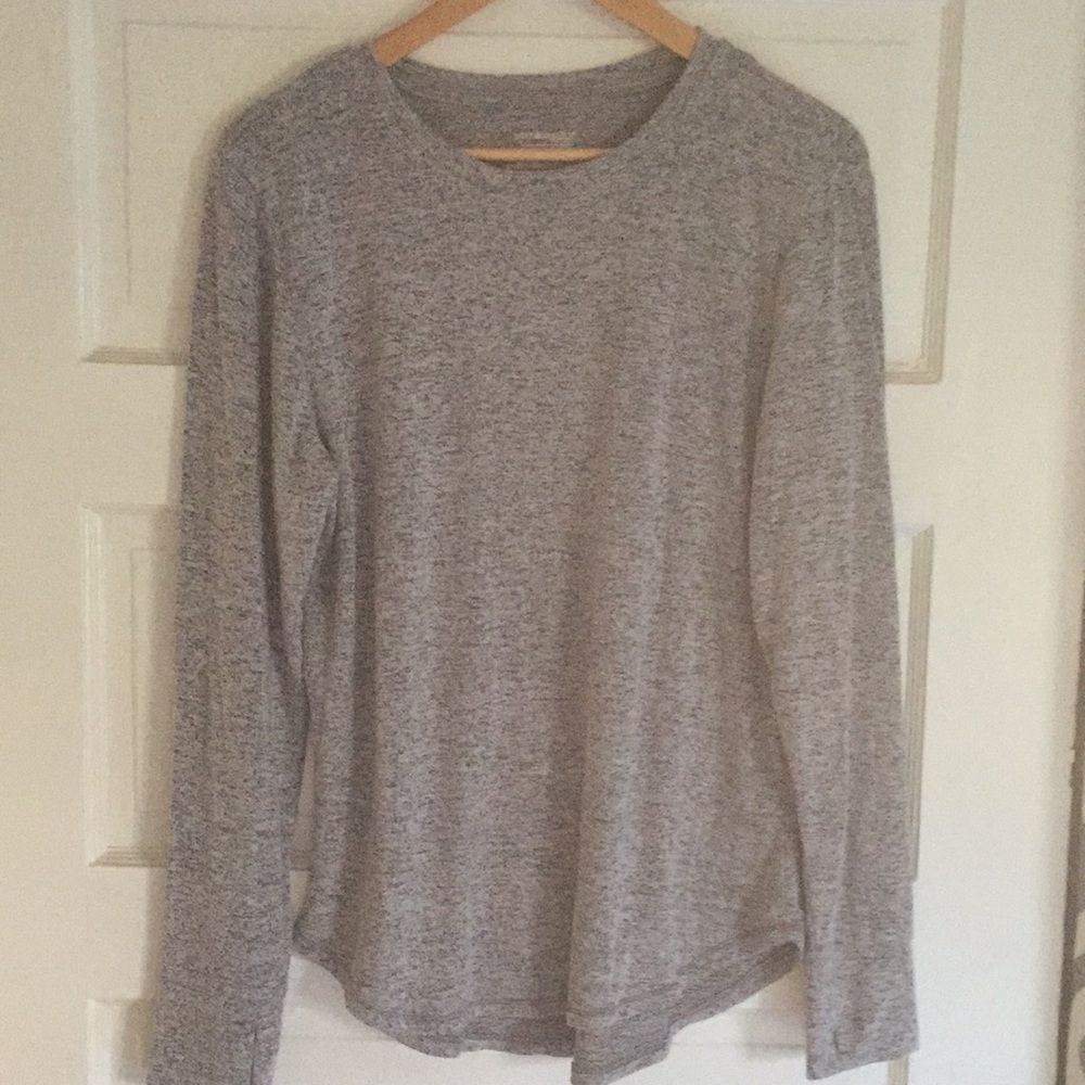 Gray Long Sleeve T-Shirt by CuddlDuds Size XL